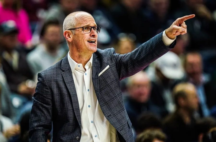 College Sports Might Not Be Screwed After Dan Hurley Stays At Connecticut 