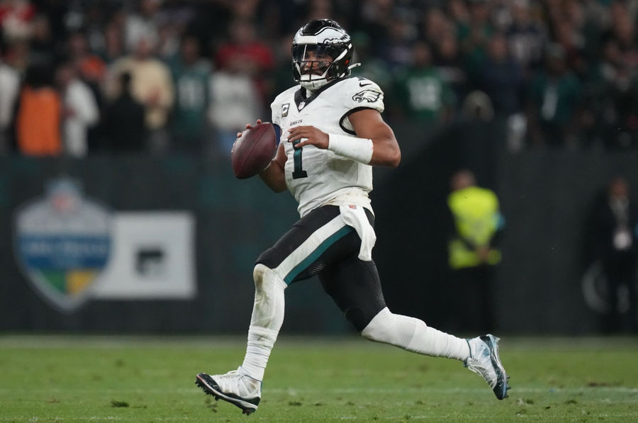 Monday Night Football Betting Picks Atlanta Falcons vs. Philadelphia Eagles Predictions