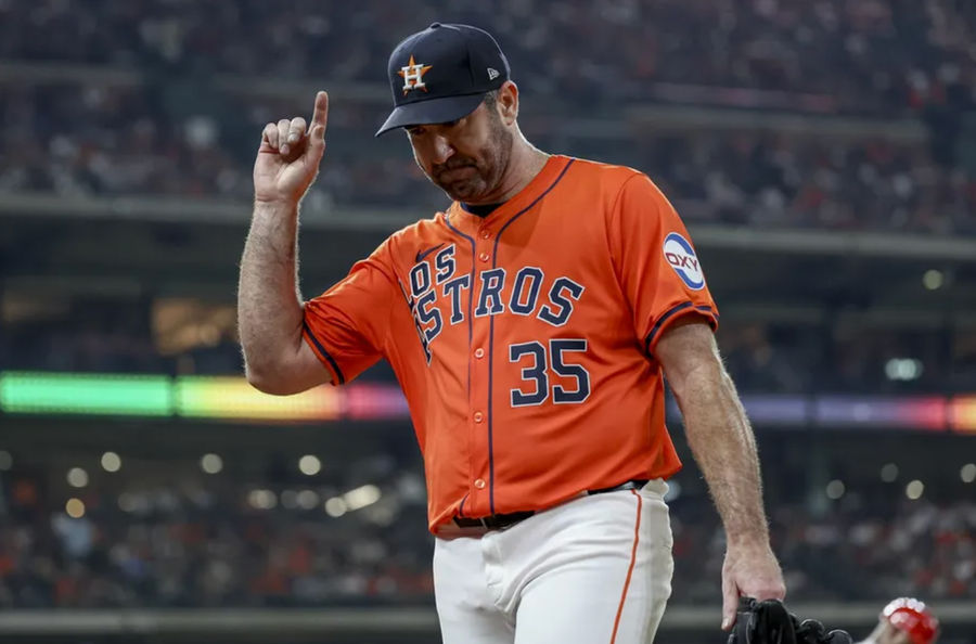 Sep 20, 2024; Houston, Texas, USA; Houston Astros starting pitcher Justin Verlander (35) motions to the crowd while walking to the dugout after a pitching change in the fifth inning against the Los Angeles Angels at Minute Maid Park. Mandatory Credit: Troy Taormina-Imagn Images