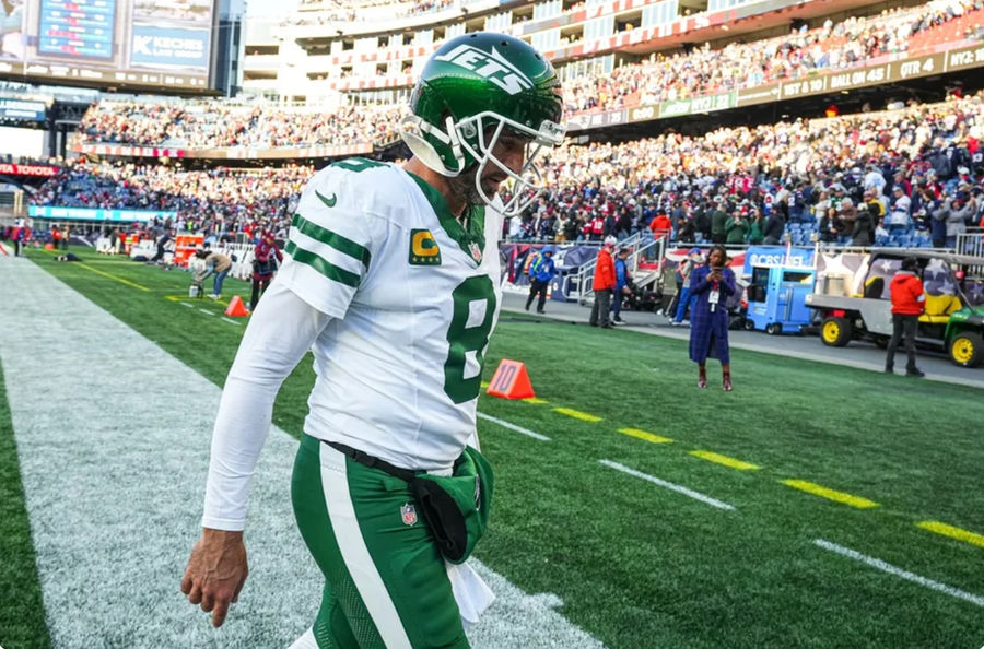 ¿Ha llegado el momento de que Aaron Rodgers se retire? Los Jets atraviesan una racha de cinco derrotas consecutivas