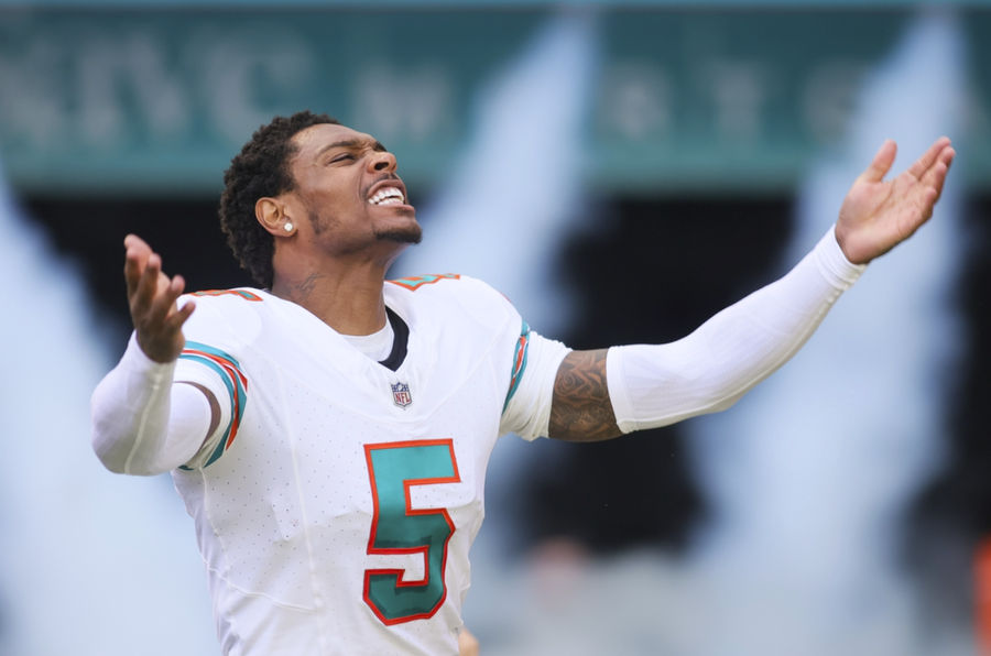 Jalen Ramsey is a cornerback for the Miami Dolphins. PHOTO USA TODAY SPORTS IMAGES