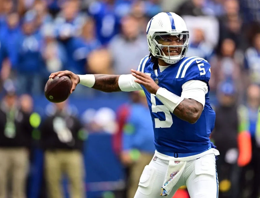 Oct 8, 2023; Indianapolis, Indiana, USA; Indianapolis Colts quarterback Anthony Richardson (5) throws a pass during the first quarter against the Tennessee Titans at Lucas Oil Stadium. credits: Marc Lebryk-USA TODAY Sports