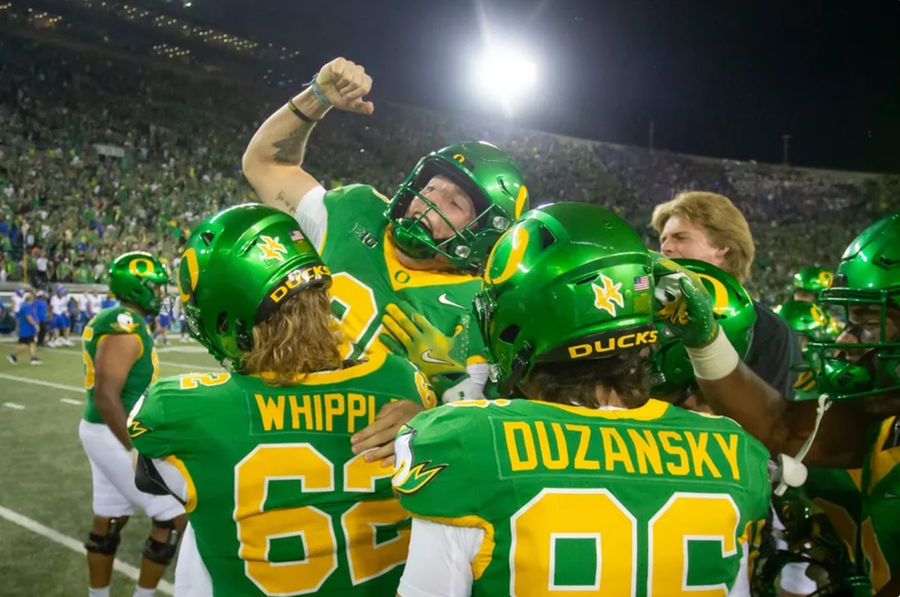 Oregon kicker Atticus Sappington is hoisted into the air after kicking the game winning field goal as the Oregon Ducks host the Boise State Broncos Saturday, Sept. 7, 2024 at Autzen Stadium in Eugene, Ore. PHOTO USA TODAY SPORTS IMAGES