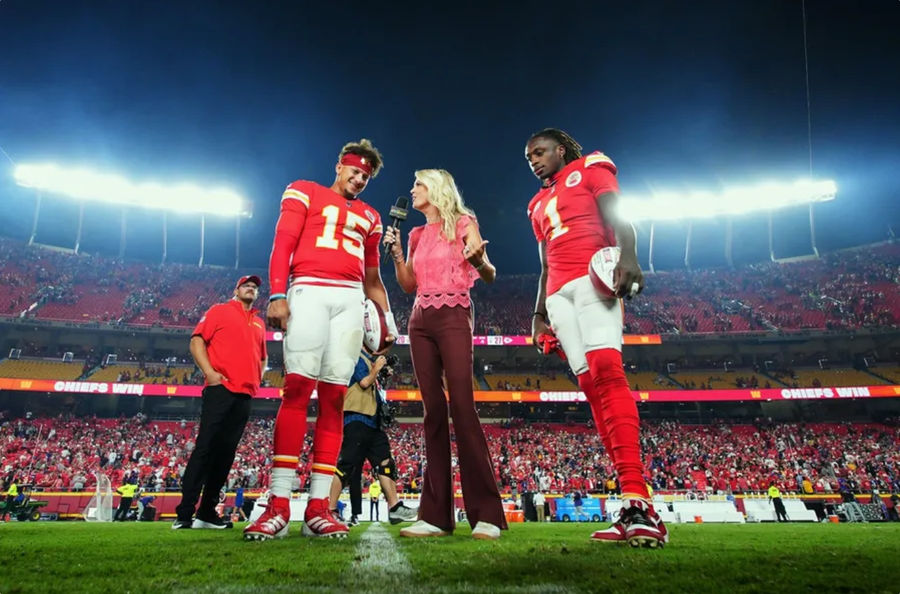 Kansas City Chiefs Clinch AFC West, Prove They Can Win Ugly in Super