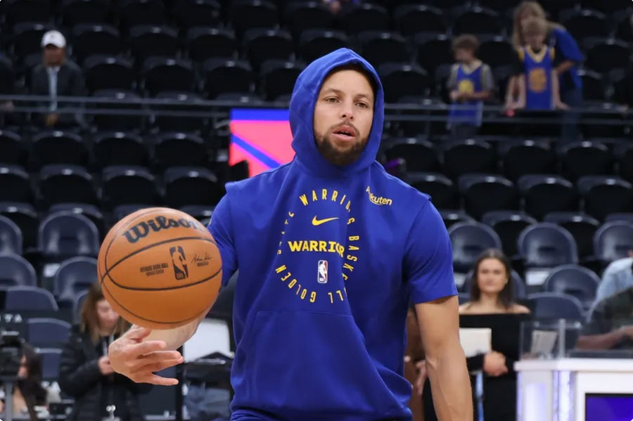 Oct 25, 2024; Salt Lake City, Utah, USA; Golden State Warriors guard Stephen Curry (30) warms up before the game against the Utah Jazz at Delta Center. Mandatory Credit: Rob Gray-Imagn Images