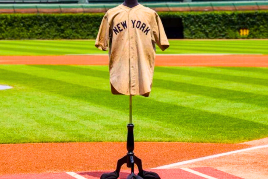 $24,1 millions for a jersey?! Babe Ruth’s legendary uniform sets an all-time high
