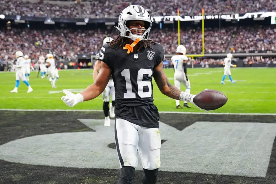 Los Angeles Chargers vs. Las Vegas Raiders Monday Night Football Week 2 Betting Predictions