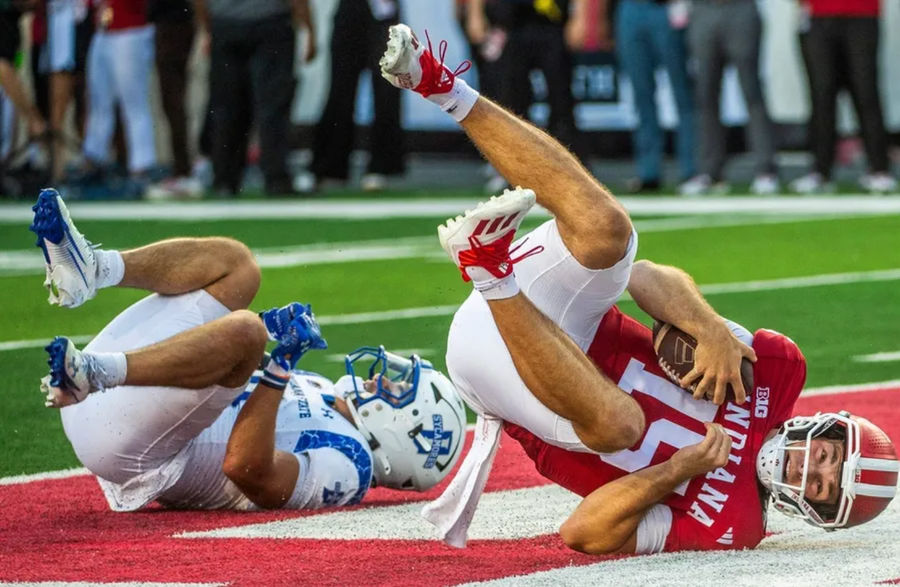 2025 Heisman Watch: John Mateer’s Injury Opens Door for New Contenders