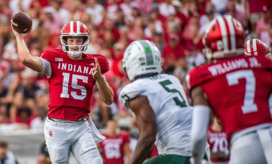 2025 College Football Title Tiers: Best Bets, Long Shots, and Contenders