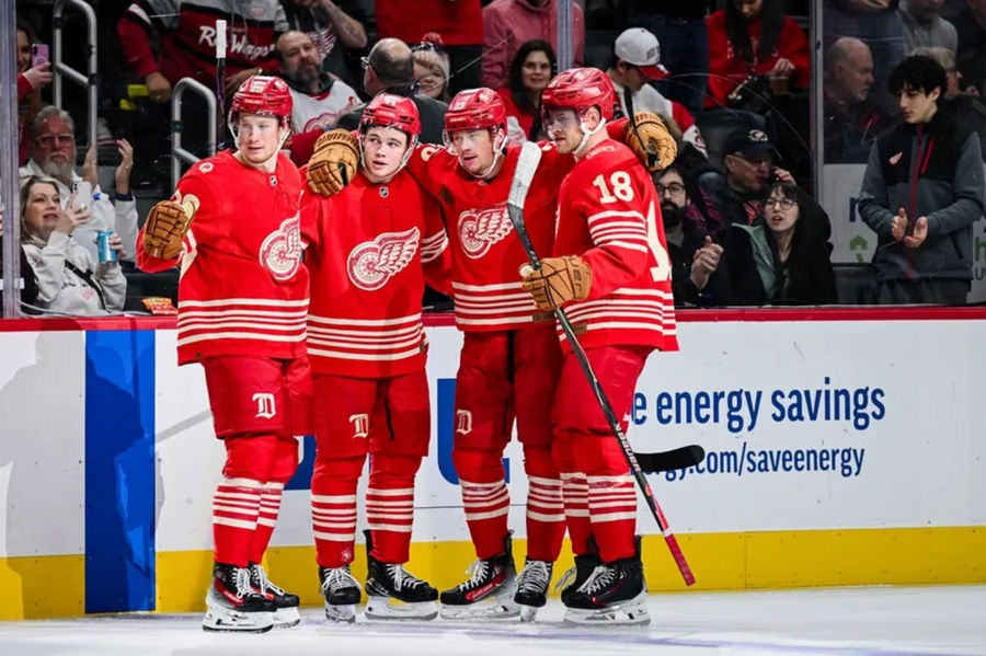 NHL Picks Tuesday Dec. 23rd: Red Wings vs. Stars, Flyers vs. Blackhawks
