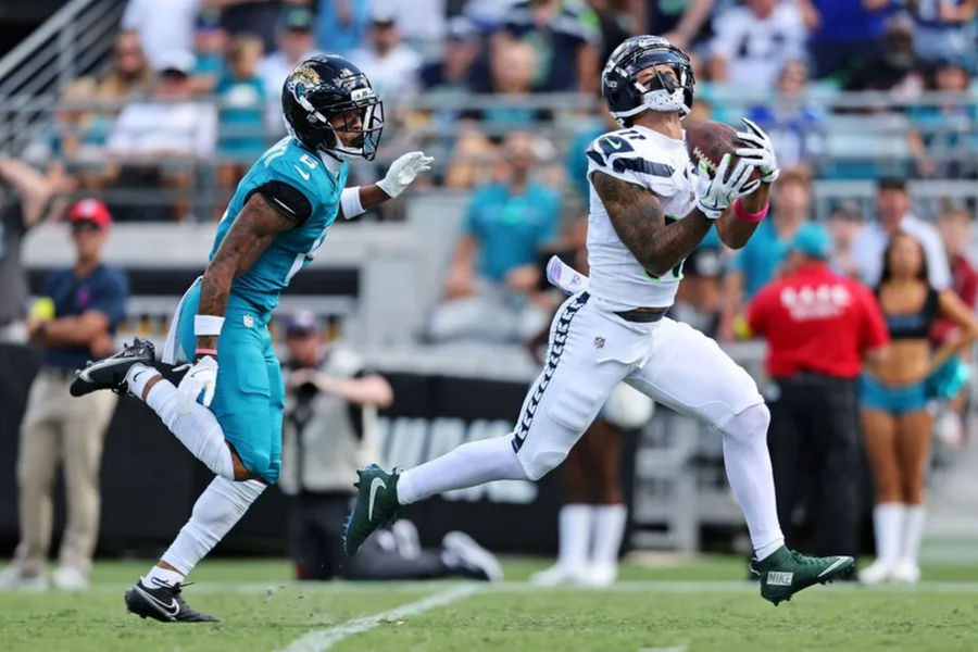 How Jaxon Smith-Njigba’s Extension With Seahawks Complicates Things for Rams