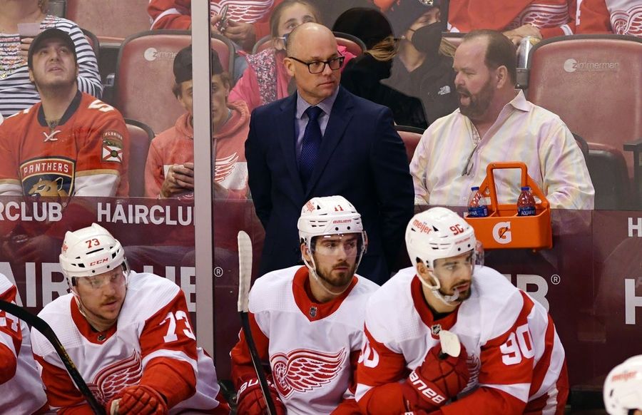 NHL: Detroit Red Wings at Florida Panthers