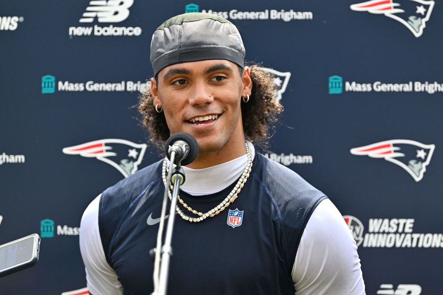 The Patriots Need to Pay Christian Gonzalez Before It Costs Them More