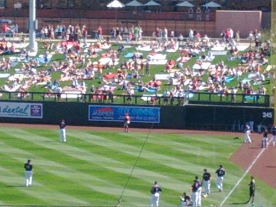 ESPN&#39;s Keith Law Is A Fan Of Bad Spring Training Twitpics, Unless It Involves One Of His Bad Spring Training Twitpics