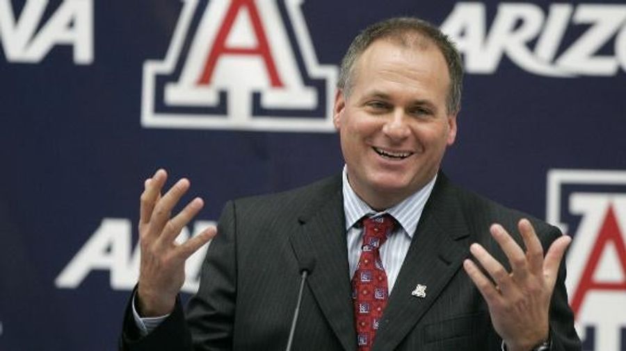 Four Arizona Football Players Arrested When House Party Turns Into Lady-Punching Time
