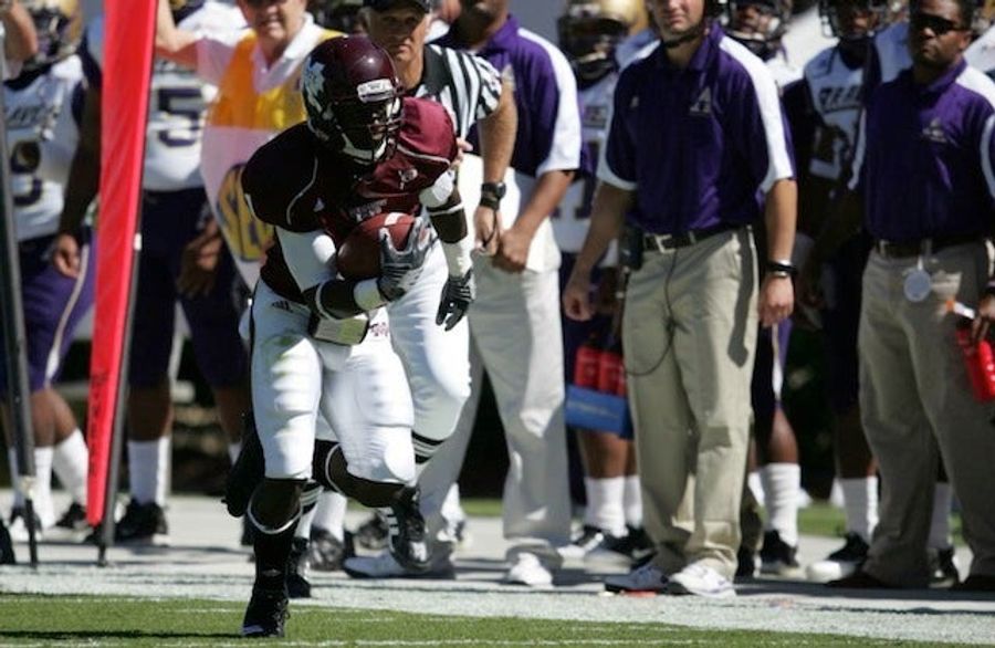 Cop Claims His Mississippi State Fan Boss Fired Him Because He Talked About MSU Player&#39;s Arrest