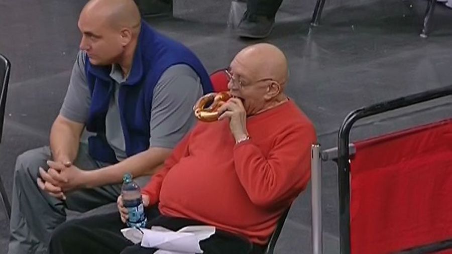 In A Shocking Development, Jerry Tarkanian Has Switched From Towels To WonderPretzels