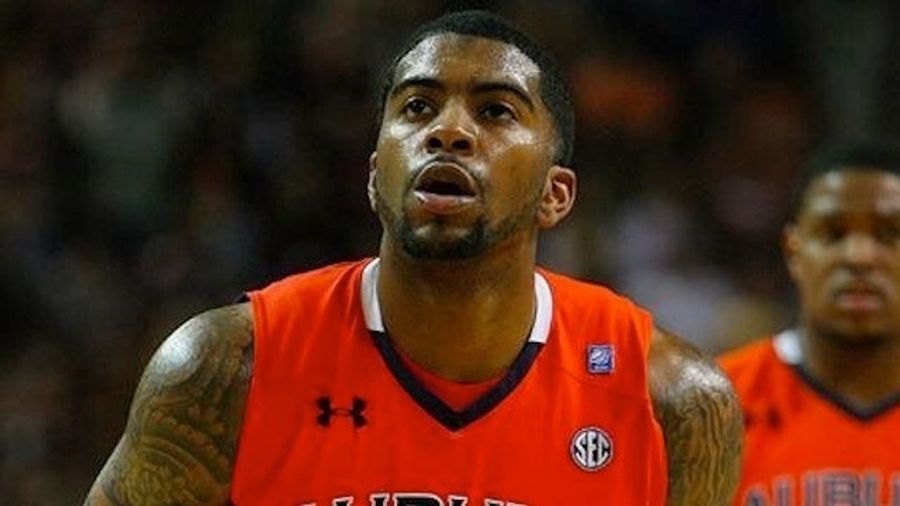 Gambling Expert Calls Action On Auburn Games "Inconsistent" With Point Shaving