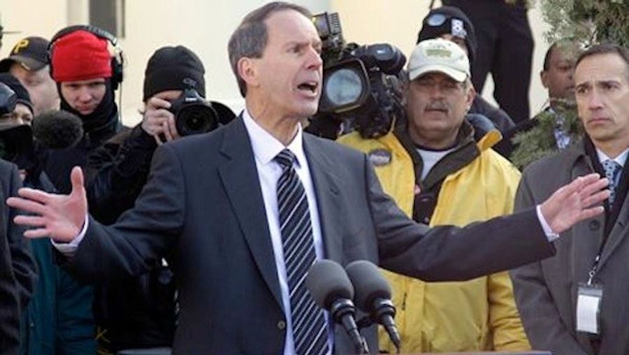 Sandusky Judge Issues Gag Order; Lawyerin' Joe Amendola Will Have To Keep His Lawyerin' At A Dull Roar