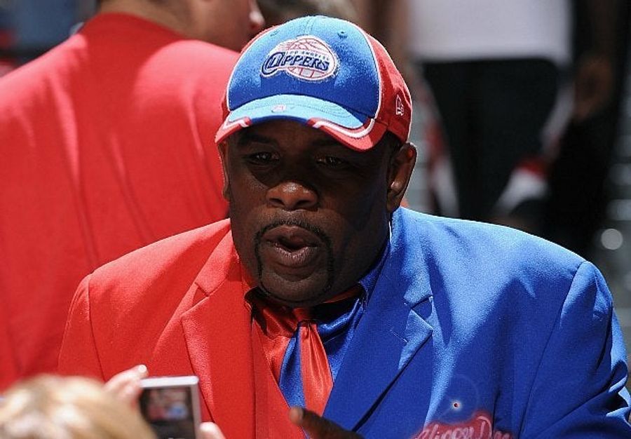 Clipper Darrell Is Back, So We All Can Return To Aggressively Not Caring About Him