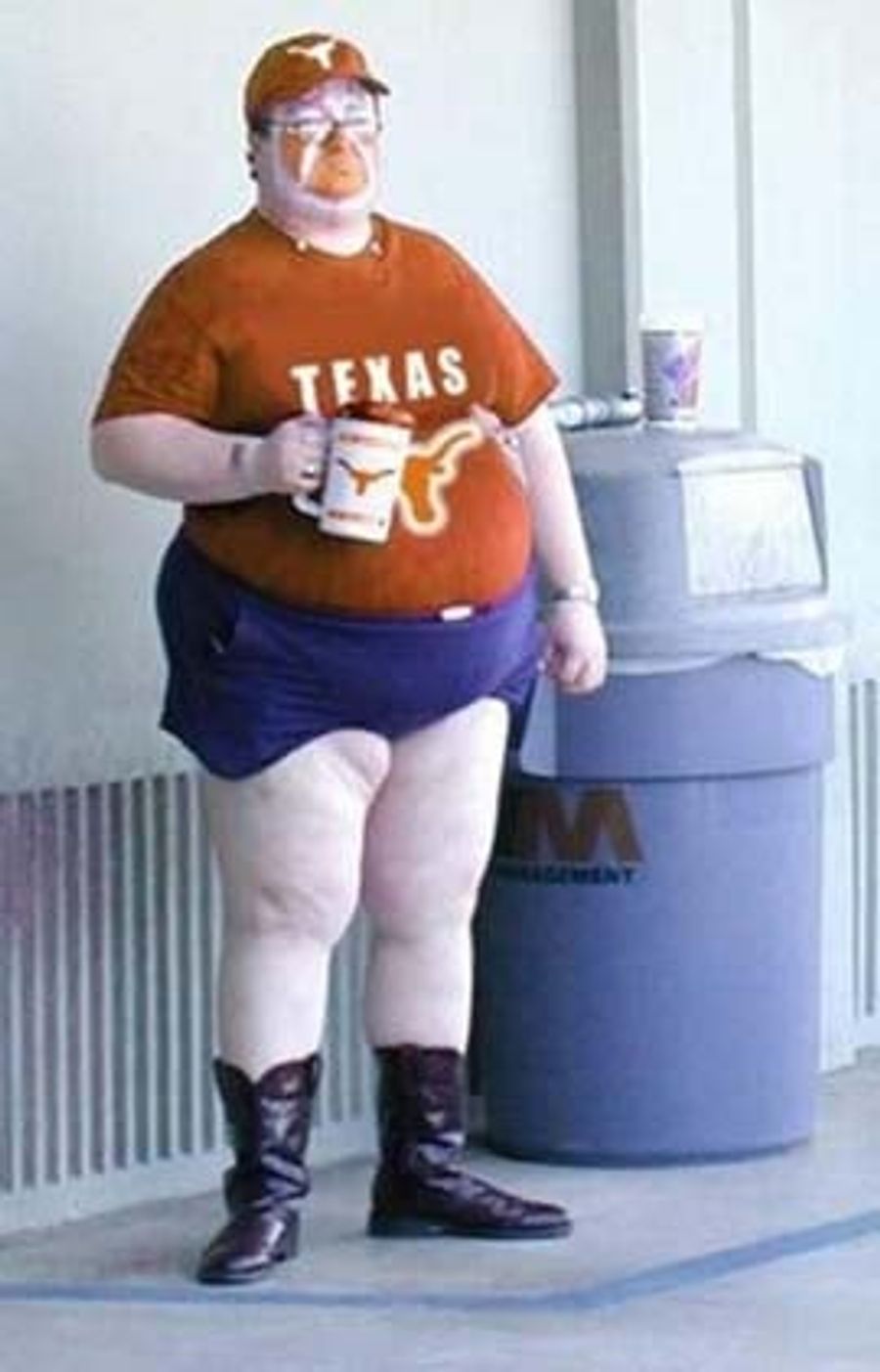 Single UT Fan ISO Total Whore