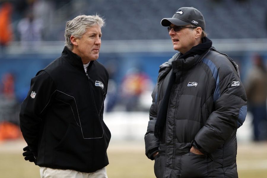 AWOL Army Soldier Accused Of Stealing Identity Of Seahawks And Trail Blazers Owner Paul Allen
