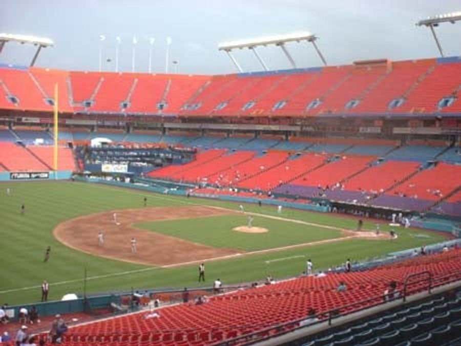 The Marlins Have Scheduled A Five-Minute Standing Ovation After The First Pitch Tonight