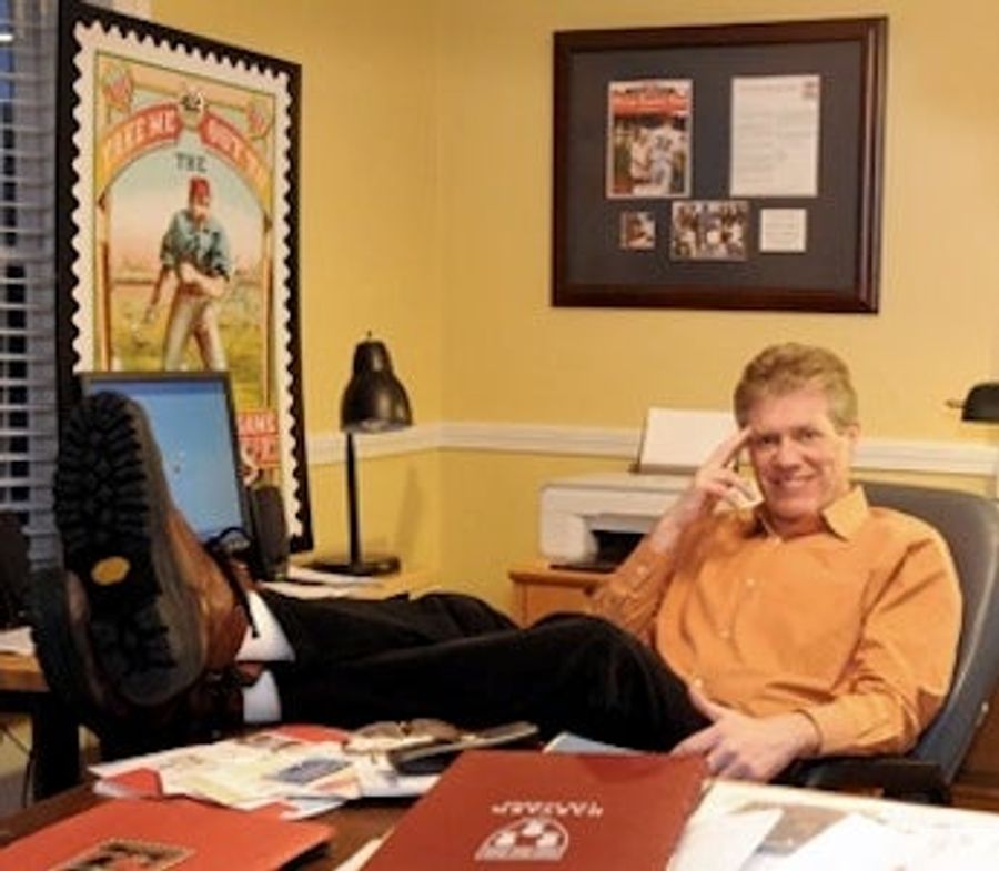 Gay Sportswriter Comes Out As <em>Boston Herald</em> Columnist