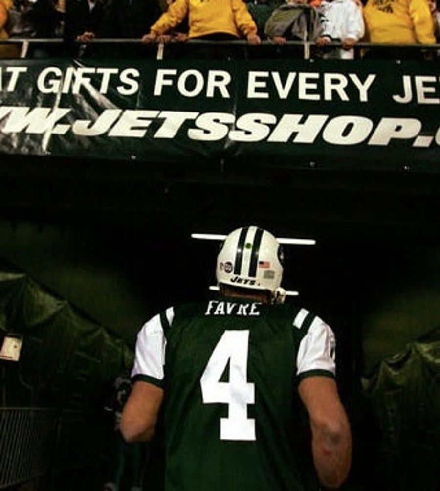 Please Help Us Track Down Lisa Ripi, The &quot;Jets&#39; Muscle&quot; In The Favre Massage Incident