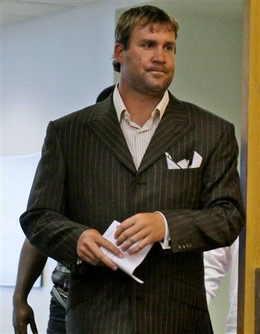 Big Ben Reportedly Engaged To Human Female