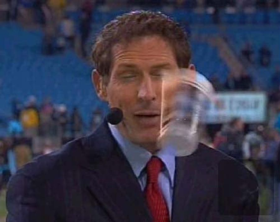 Steve Young Breaks Down The Souvenir Cup Incident