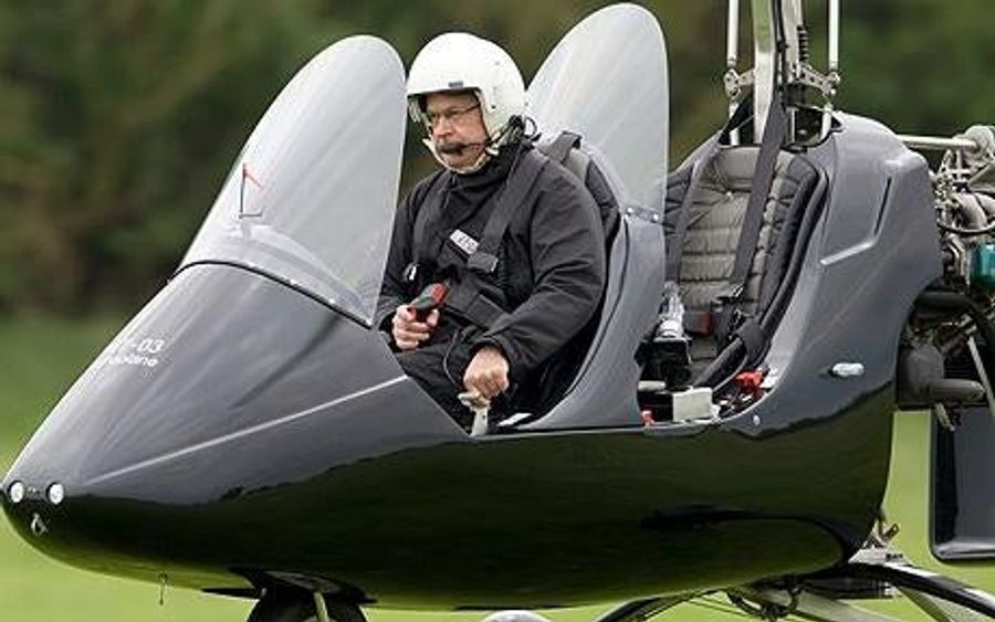 Gyrocopter Decapitation Is One Way To Kick Off Hunting Season