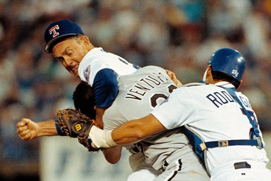 Nolan Ryan And Robin Ventura Exchanged Pleasantries Yesterday
