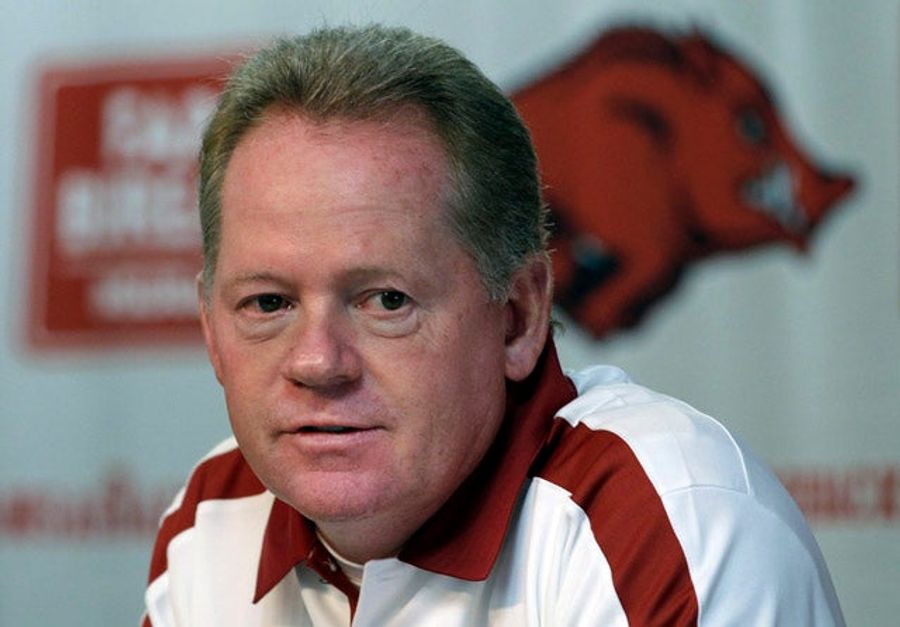 Bobby Petrino Issues Apology: &quot;I Have No One To Blame But Myself&quot;