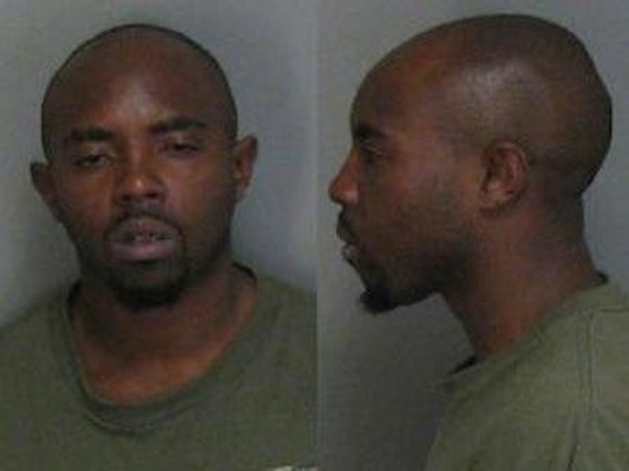 It&#39;s Official, World&#39;s Dumbest Criminal Found After Trying To Sell Weed To His Old Parole Officer