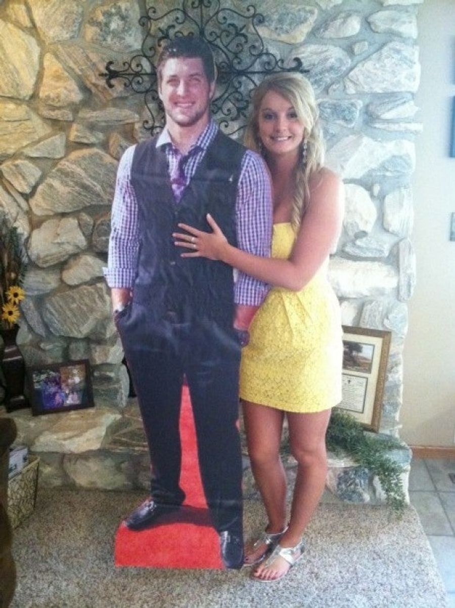 Iowa Girl Takes Life-Sized Cardboard Cutout Of Tim Tebow To Prom