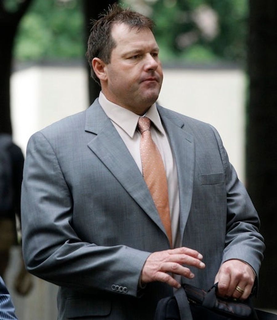 Somehow, All But Two Jurors At The Roger Clemens Perjury Trial Have Stayed Awake