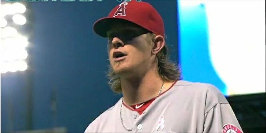 Jered Weaver Sings Along To &quot;Hit The Road Jack&quot; After Being Pulled From Game