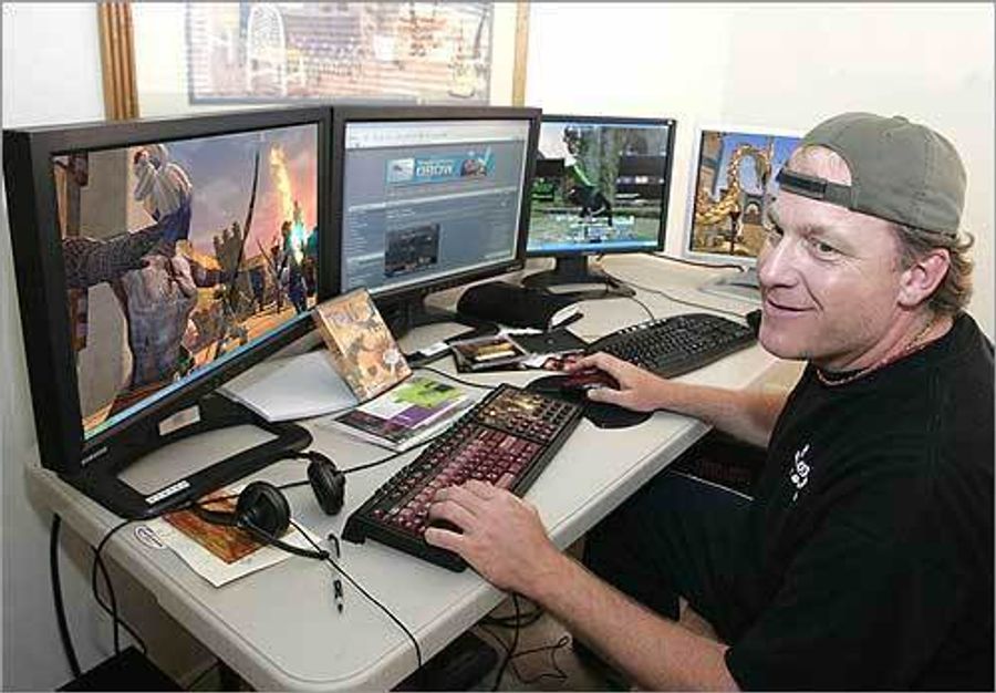 Curt Schilling's 38 Studios Can't Pay Employees, Bounced A Check To The State