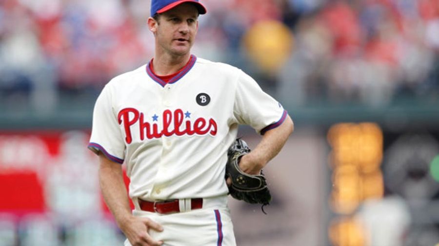 Roy Oswalt Signs With Rangers
