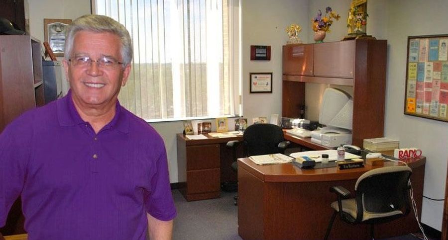 Meet Jim Hawthorne, LSU&#39;s Lovable Play-By-Play Man Who Gets Every Call Wrong