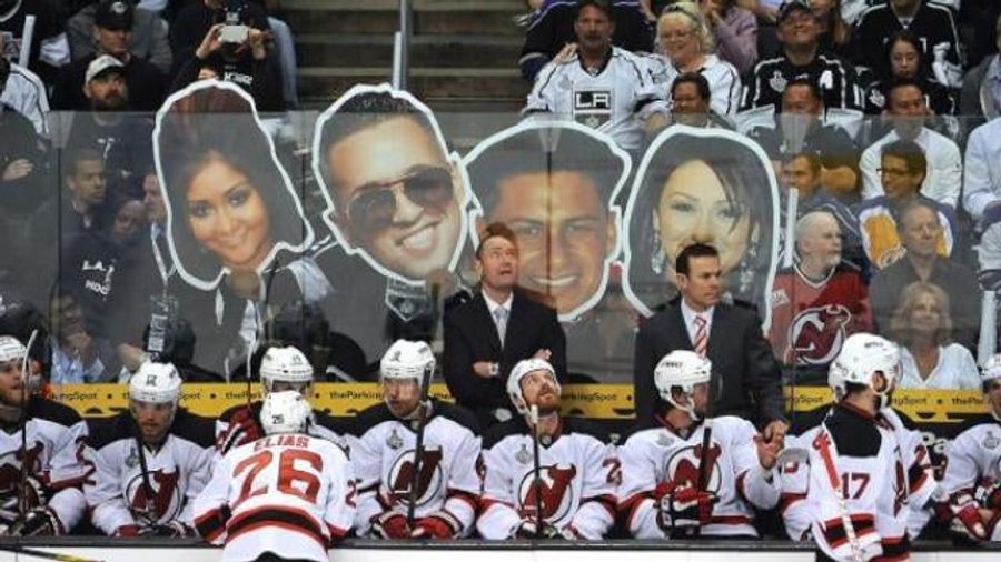 The L.A. Kings Taunted The Devils With Giant <em>Jersey Shore</em> Cutouts Yesterday