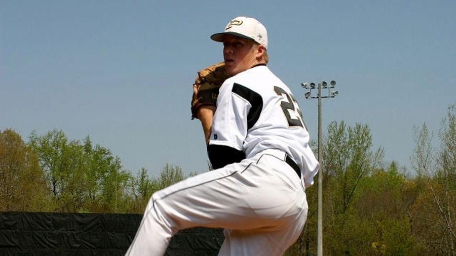 Red Sox Draft Pick Not Allowed To Walk At HS Graduation After Skipping Rehearsal To Negotiate Contract [UPDATE]