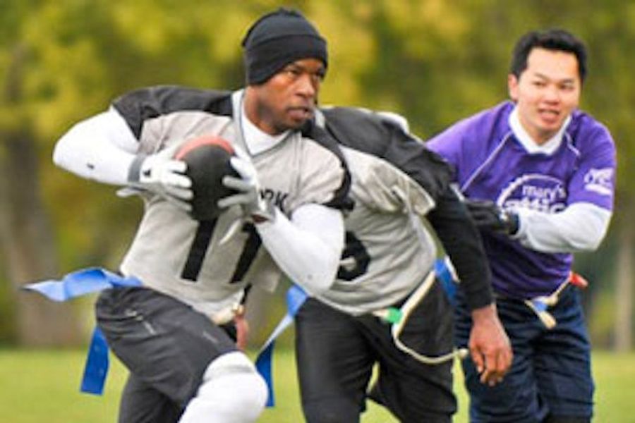 Former Tennessee Titans DB Wade Davis Discusses Being Gay In The NFL
