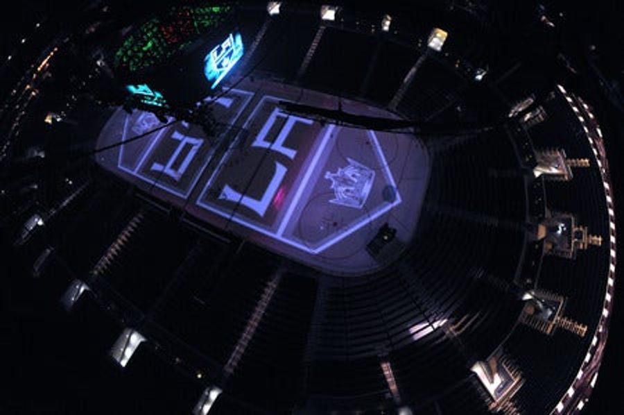 L.A. Kings PR Staff Plans To Withhold Stats From The Devils, Accidentally Tells Every Reporter About It
