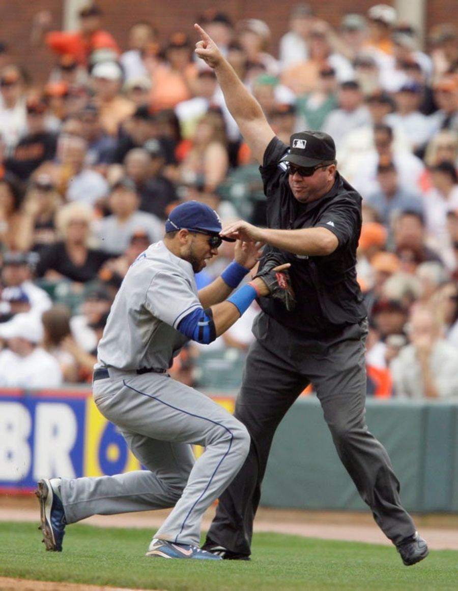 Better Know An Umpire: Sam Holbrook