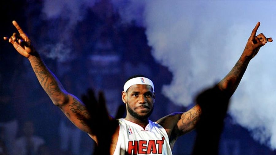 LeBron James Is STILL A Cocksucker