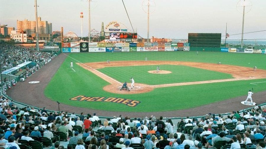 A Dispatch From "Williamsburg Night" At The Brooklyn Cyclones Game