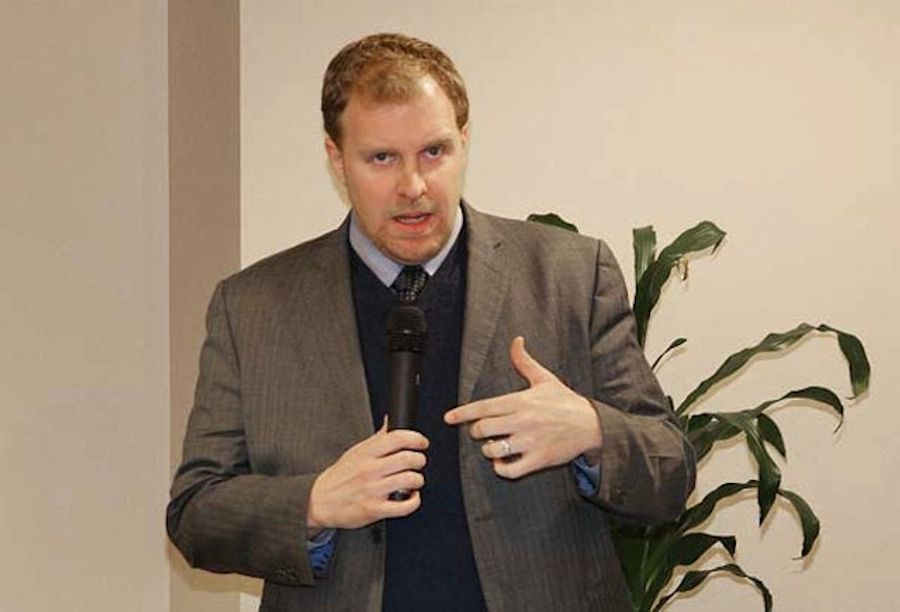 Portland Man Running For Mayor, Punching Pick-Up Basketball Opponents In The Balls