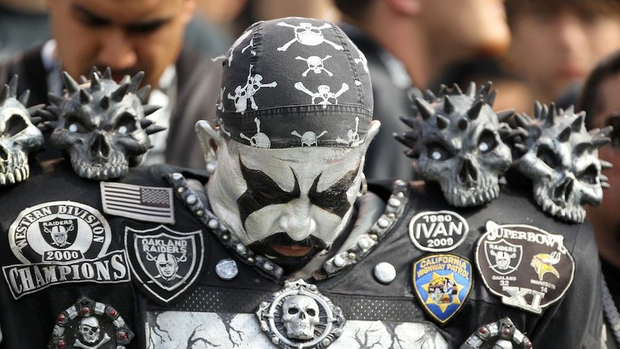 Why Your Team Sucks 2012: Oakland Raiders